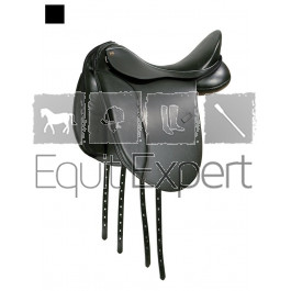 Selle de dressage PFIFF LOVELL faite main elle est fabriquée avec du cuir noir d´une qualité exceptionnelle,17,5 pouces taille 2.